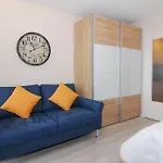 Metropol, Whg 143, Landseite
